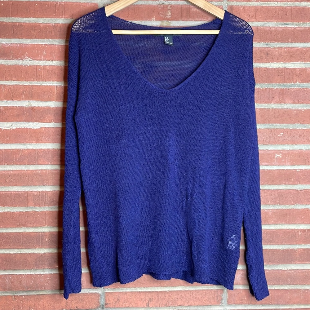 Forever 21 dark blue deep v neck loose fitting sweater - size small